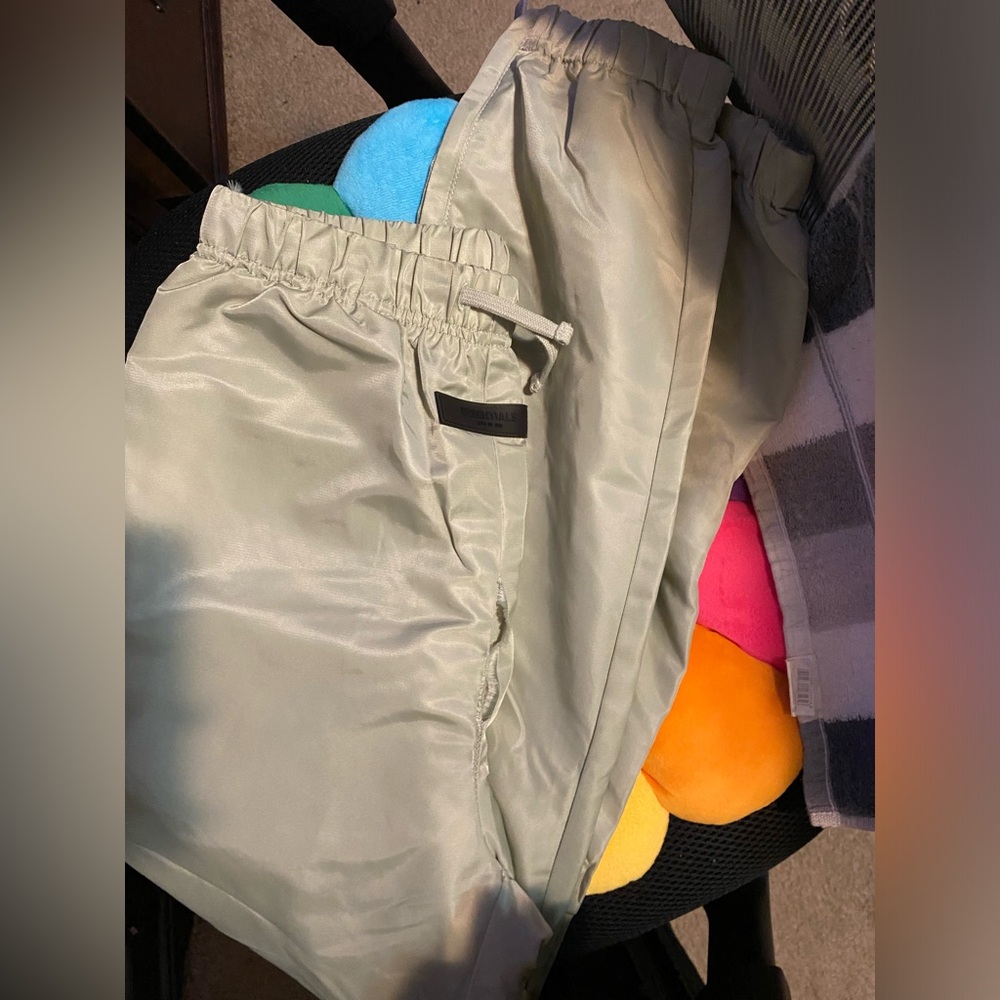 Essential Sweatpants